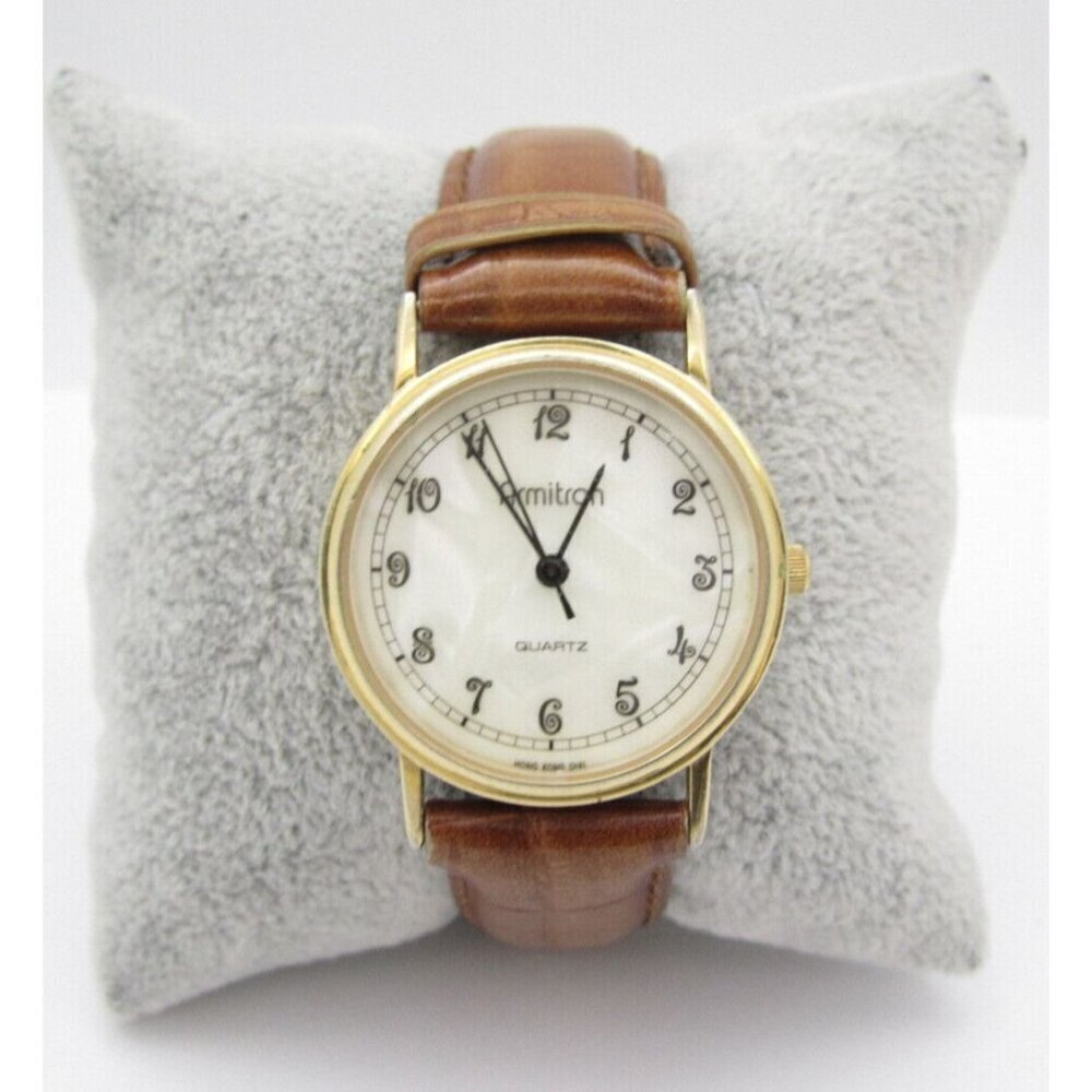 Women Armitron Quartz WR Analog 31mm Round‎ Watch (H182) "New Battery"